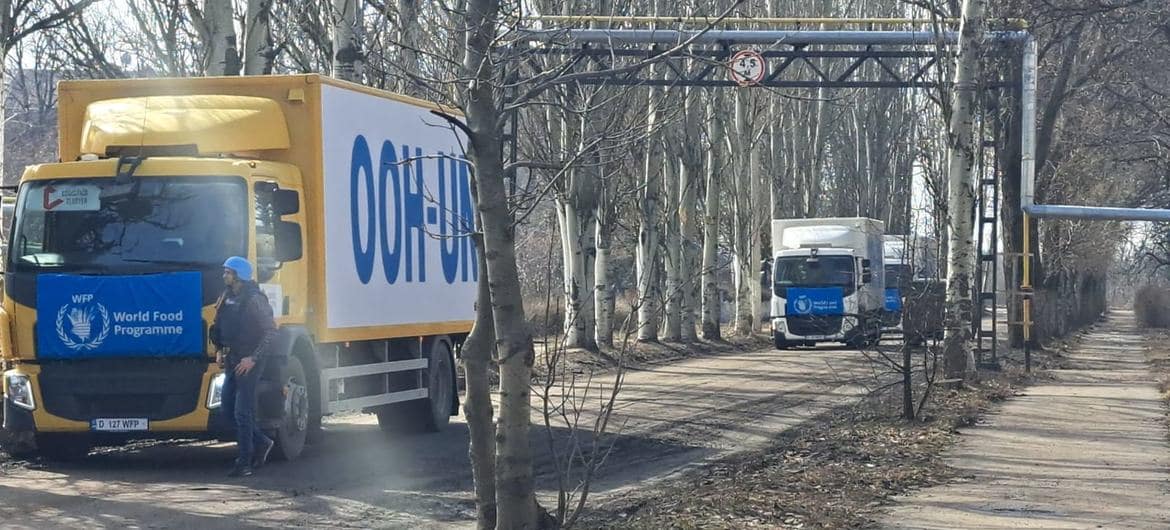 Ukraine: UN aid trucks reach frontline town of Chasiv Yar